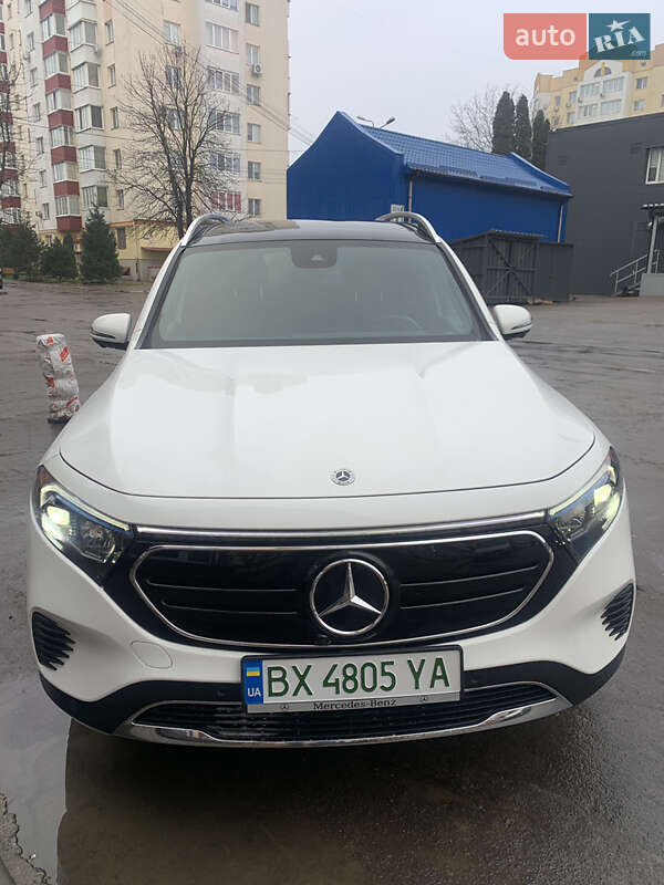 Внедорожник / Кроссовер Mercedes-Benz EQB 2022 в Киеве