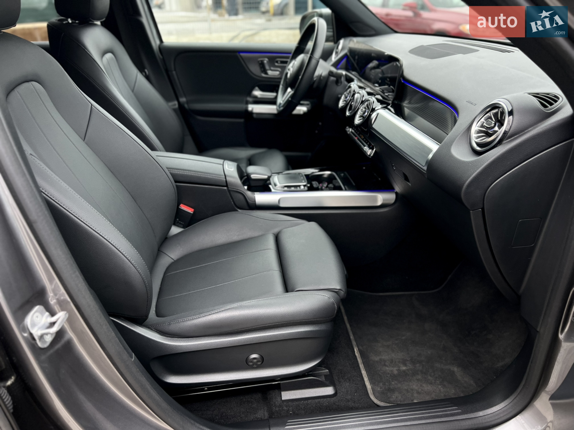 2023 Mercedes-Benz EQB - мініатюра 27