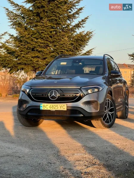 Mercedes-Benz EQB
