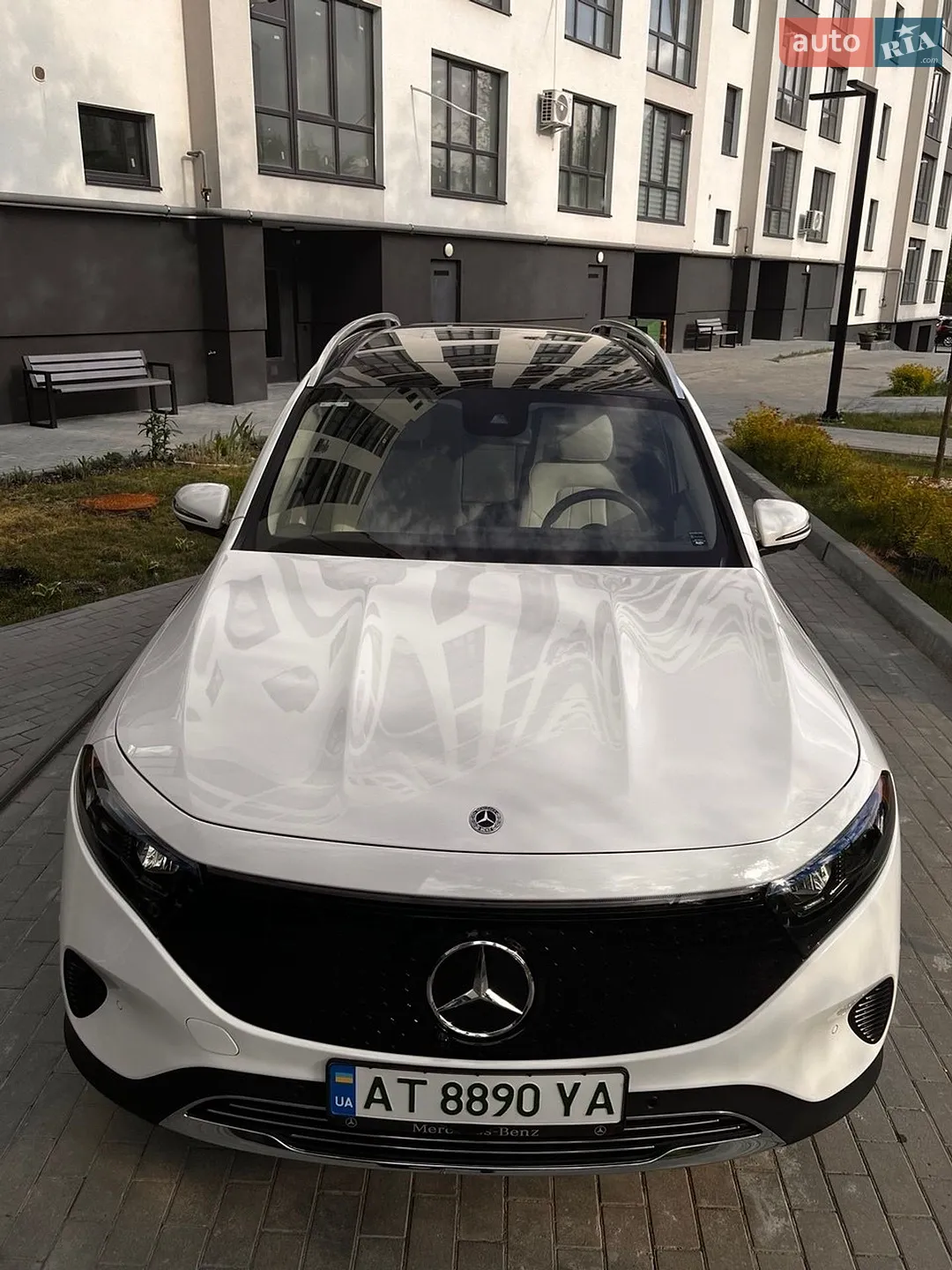 2022 Mercedes-Benz EQB - фото 1
