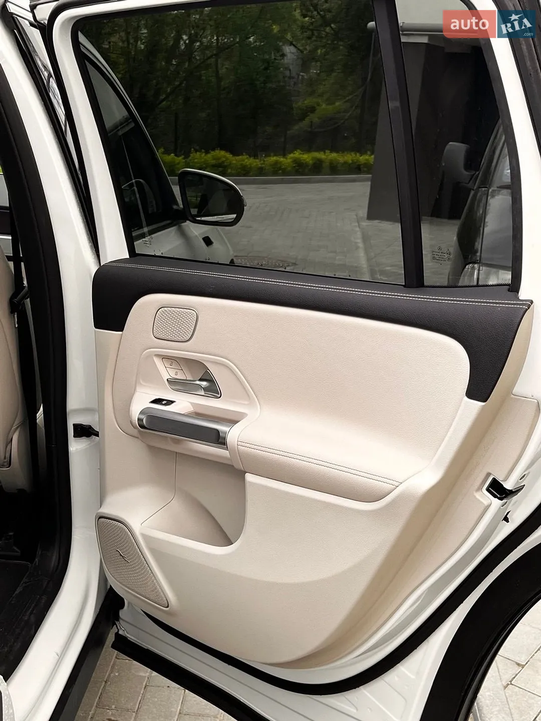 2022 Mercedes-Benz EQB - мініатюра 28