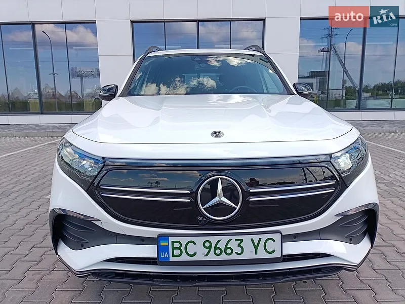 Mercedes-Benz EQB