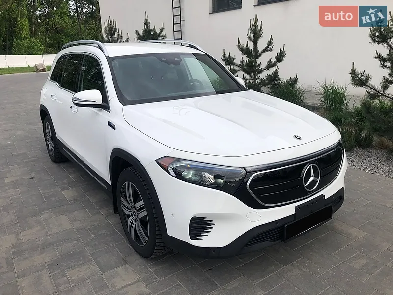 Mercedes-Benz EQB