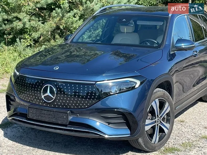 Mercedes-Benz EQB