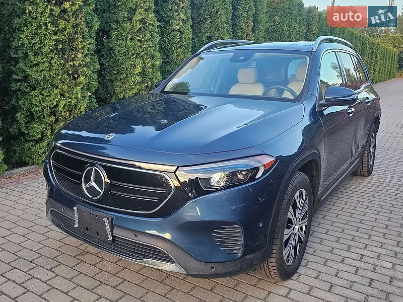 Mercedes-Benz EQB