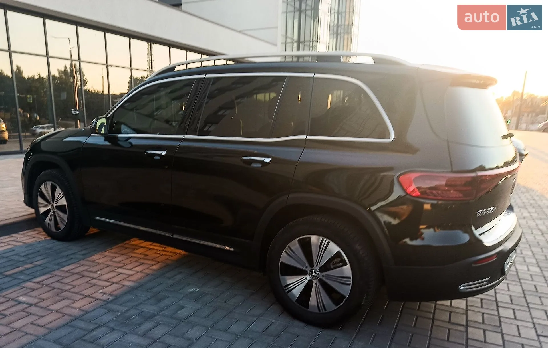2024 Mercedes-Benz EQB - мініатюра 19