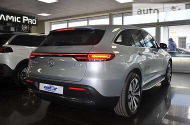 Позашляховик / Кросовер Mercedes-Benz EQC 2019 в 