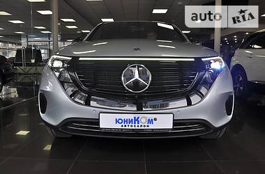 Позашляховик / Кросовер Mercedes-Benz EQC 2019 в 