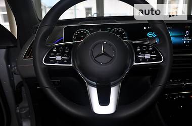 Позашляховик / Кросовер Mercedes-Benz EQC 2019 в 