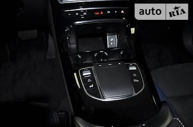 Позашляховик / Кросовер Mercedes-Benz EQC 2019 в 
