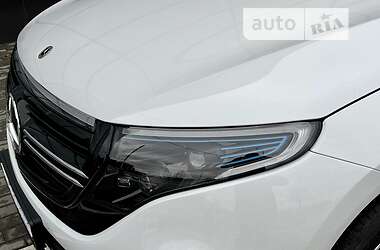 Внедорожник / Кроссовер Mercedes-Benz EQC 2022 в 