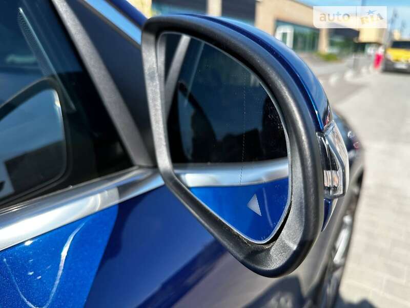 Внедорожник / Кроссовер Mercedes-Benz EQC 2020 в Хмельницком