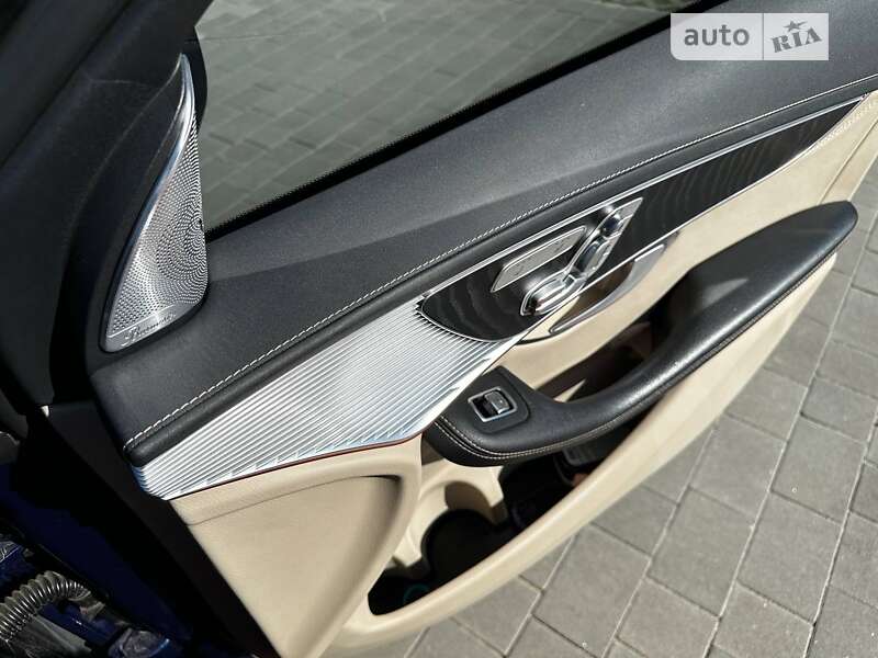 Внедорожник / Кроссовер Mercedes-Benz EQC 2020 в Хмельницком