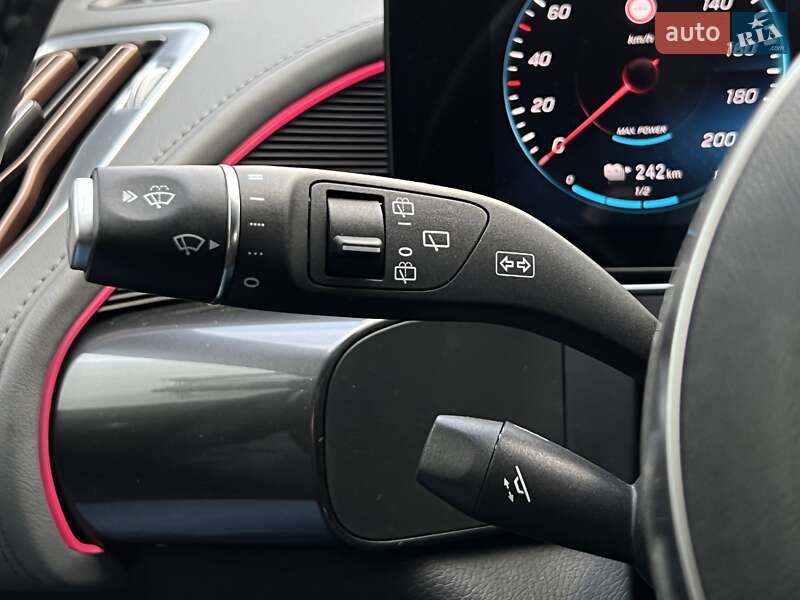Позашляховик / Кросовер Mercedes-Benz EQC 2021 в Києві