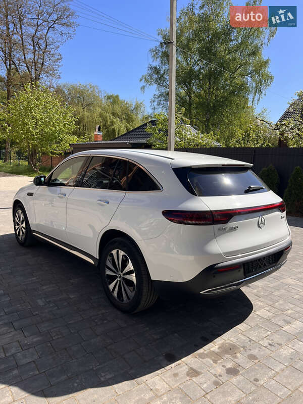 Mercedes-Benz EQC 2021