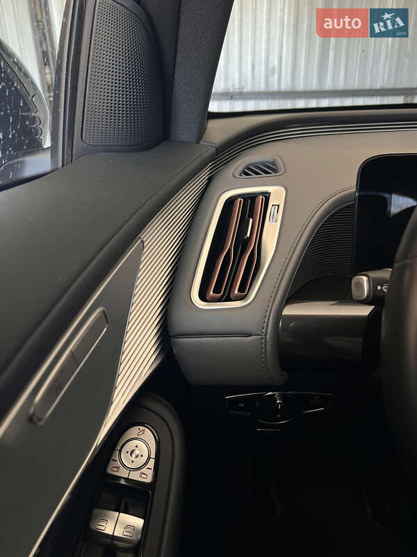 Внедорожник / Кроссовер Mercedes-Benz EQC 2021 в Рожнове