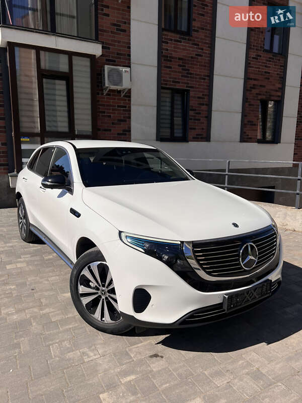 Внедорожник / Кроссовер Mercedes-Benz EQC 2021 в Рожнове
