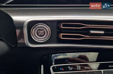Внедорожник / Кроссовер Mercedes-Benz EQC 2021 в 