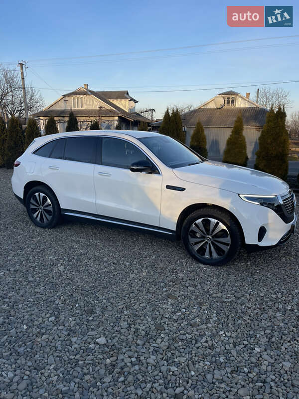 Mercedes-Benz EQC 2021