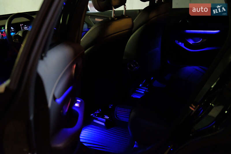 Внедорожник / Кроссовер Mercedes-Benz EQC 2020 в Киеве