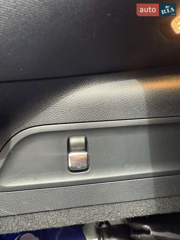 Внедорожник / Кроссовер Mercedes-Benz EQC 2020 в Львове