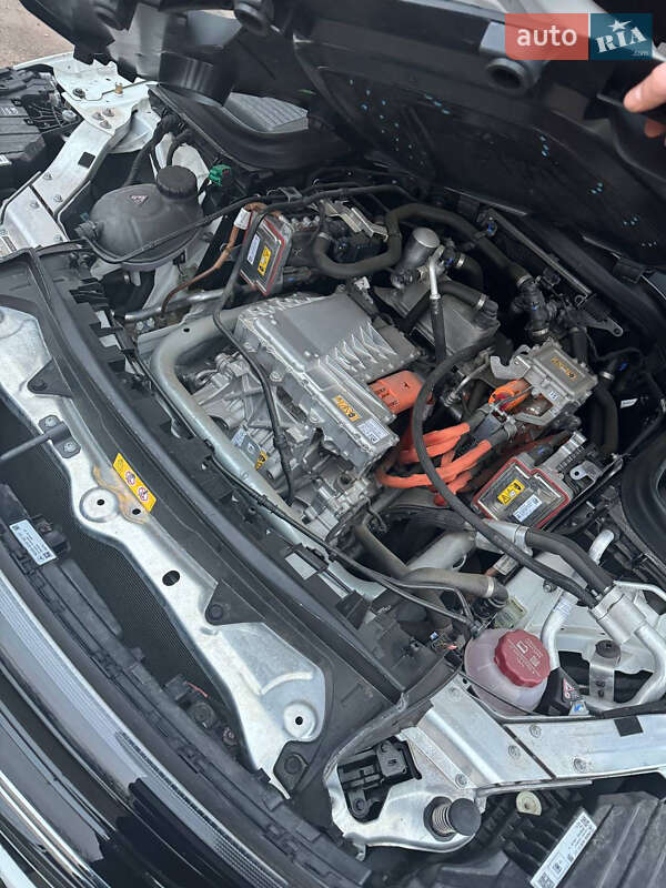 Внедорожник / Кроссовер Mercedes-Benz EQC 2021 в Кривом Роге