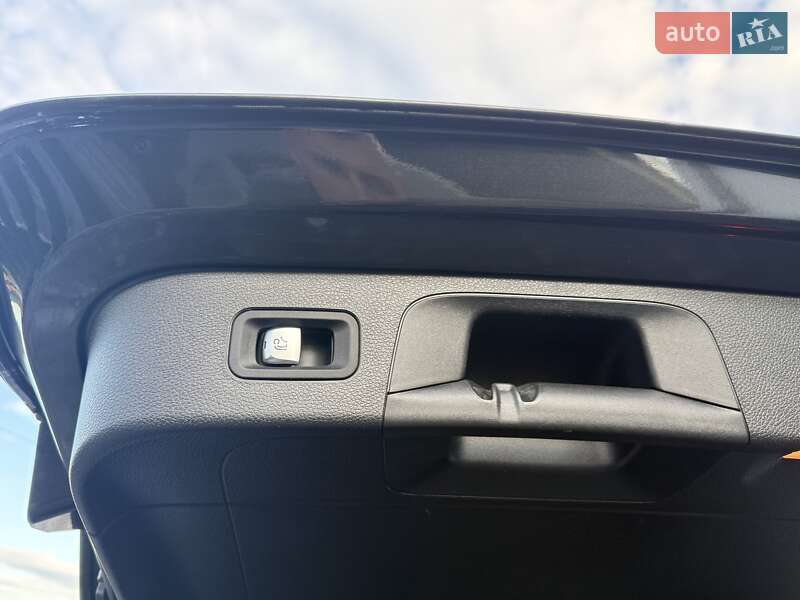 Внедорожник / Кроссовер Mercedes-Benz EQC 2020 в Черновцах