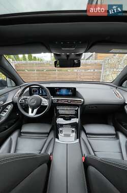 Внедорожник / Кроссовер Mercedes-Benz EQC 2021 в 