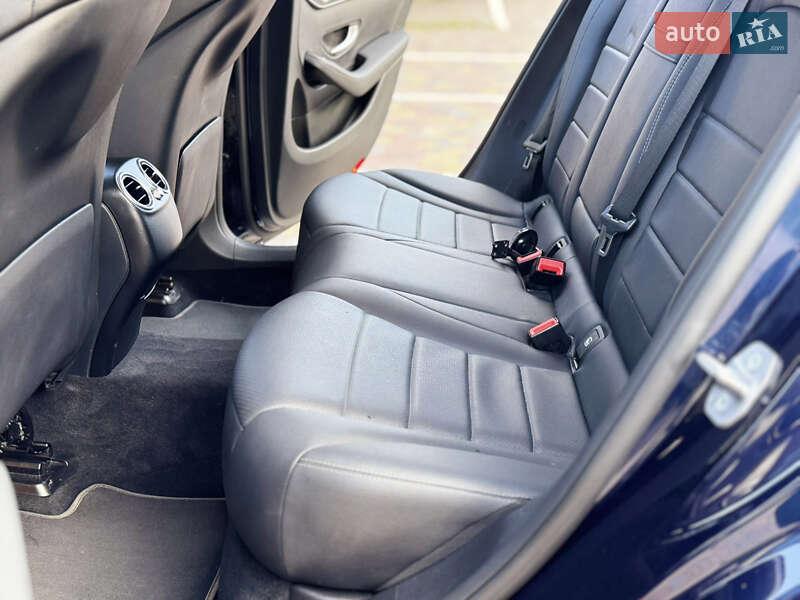 Внедорожник / Кроссовер Mercedes-Benz EQC 2020 в Тернополе фото 29 Внедорожник / Кроссовер Mercedes-Benz EQC 2020 в Тернополе