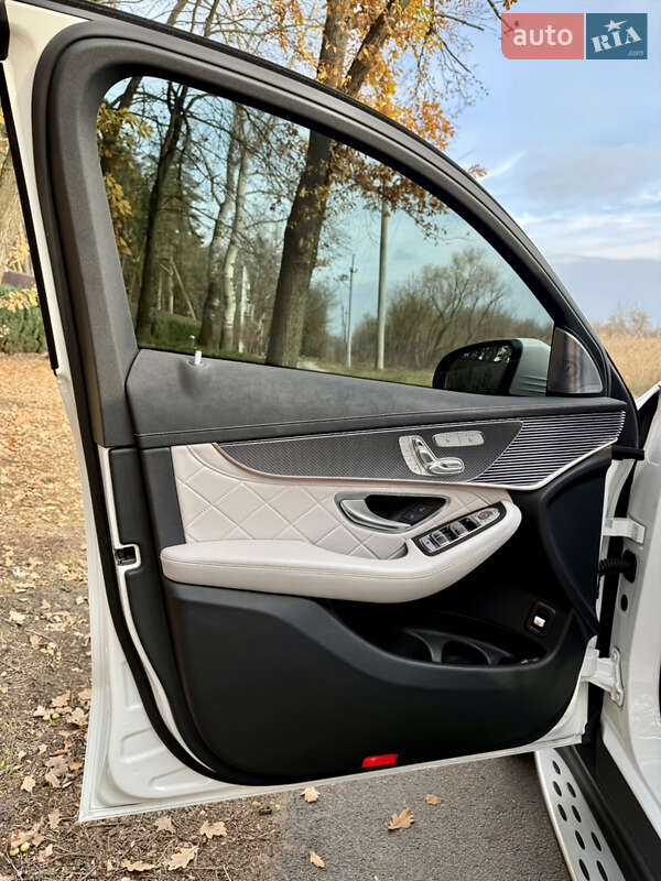 Внедорожник / Кроссовер Mercedes-Benz EQC 2021 в Днепре фото 25 Внедорожник / Кроссовер Mercedes-Benz EQC 2021 в Днепре