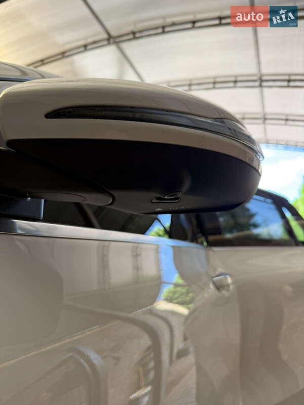 Внедорожник / Кроссовер Mercedes-Benz EQC 2021 в Днепре фото 17 Внедорожник / Кроссовер Mercedes-Benz EQC 2021 в Днепре