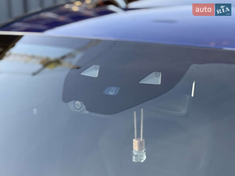 Внедорожник / Кроссовер Mercedes-Benz EQC 2021 в Тернополе