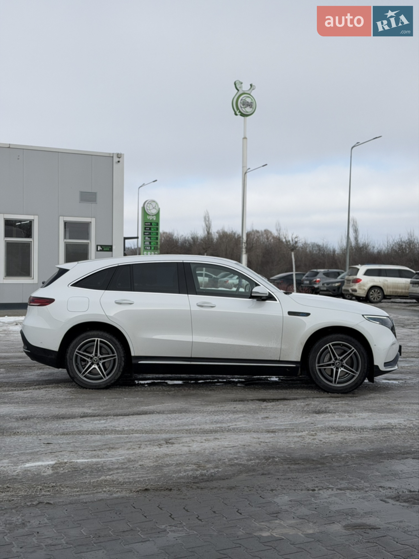 2022 Mercedes-Benz EQC - мініатюра 2