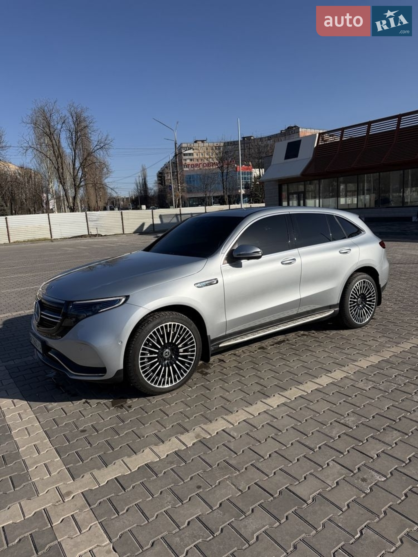 Mercedes-Benz EQC 2020