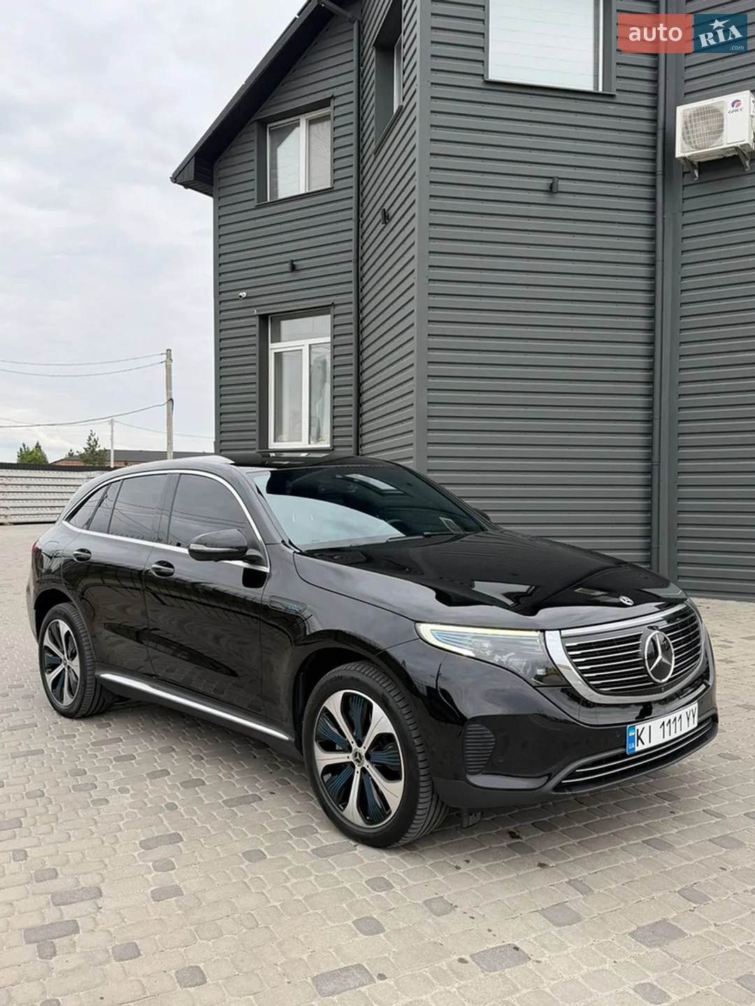 2019 Mercedes-Benz EQC - фото 1