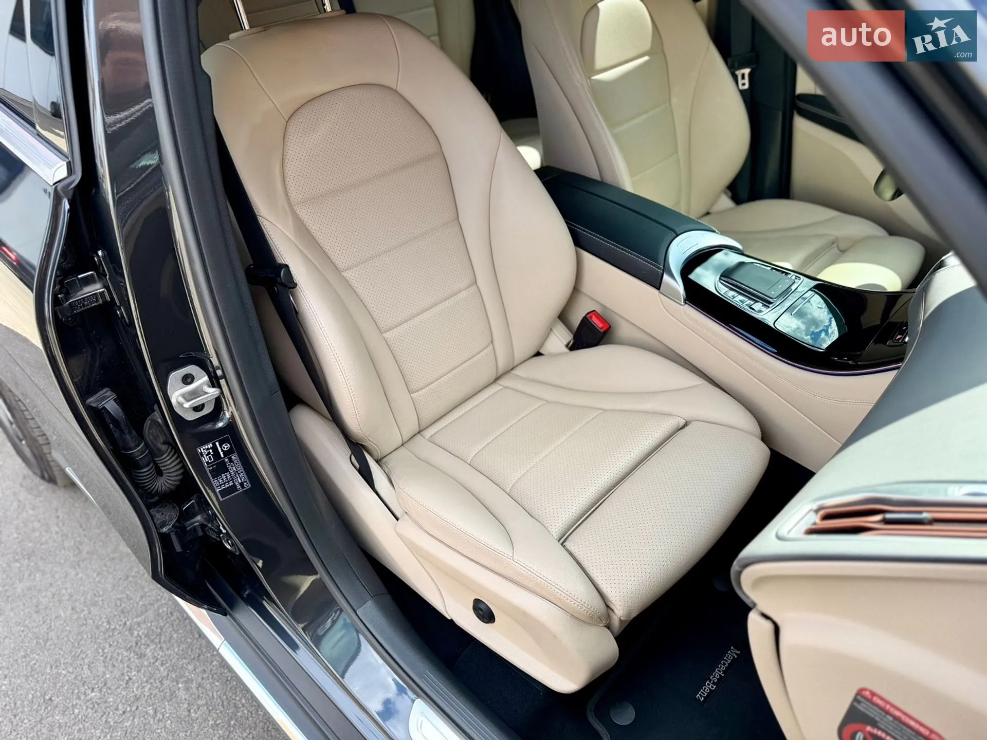 2021 Mercedes-Benz EQC - мініатюра 41