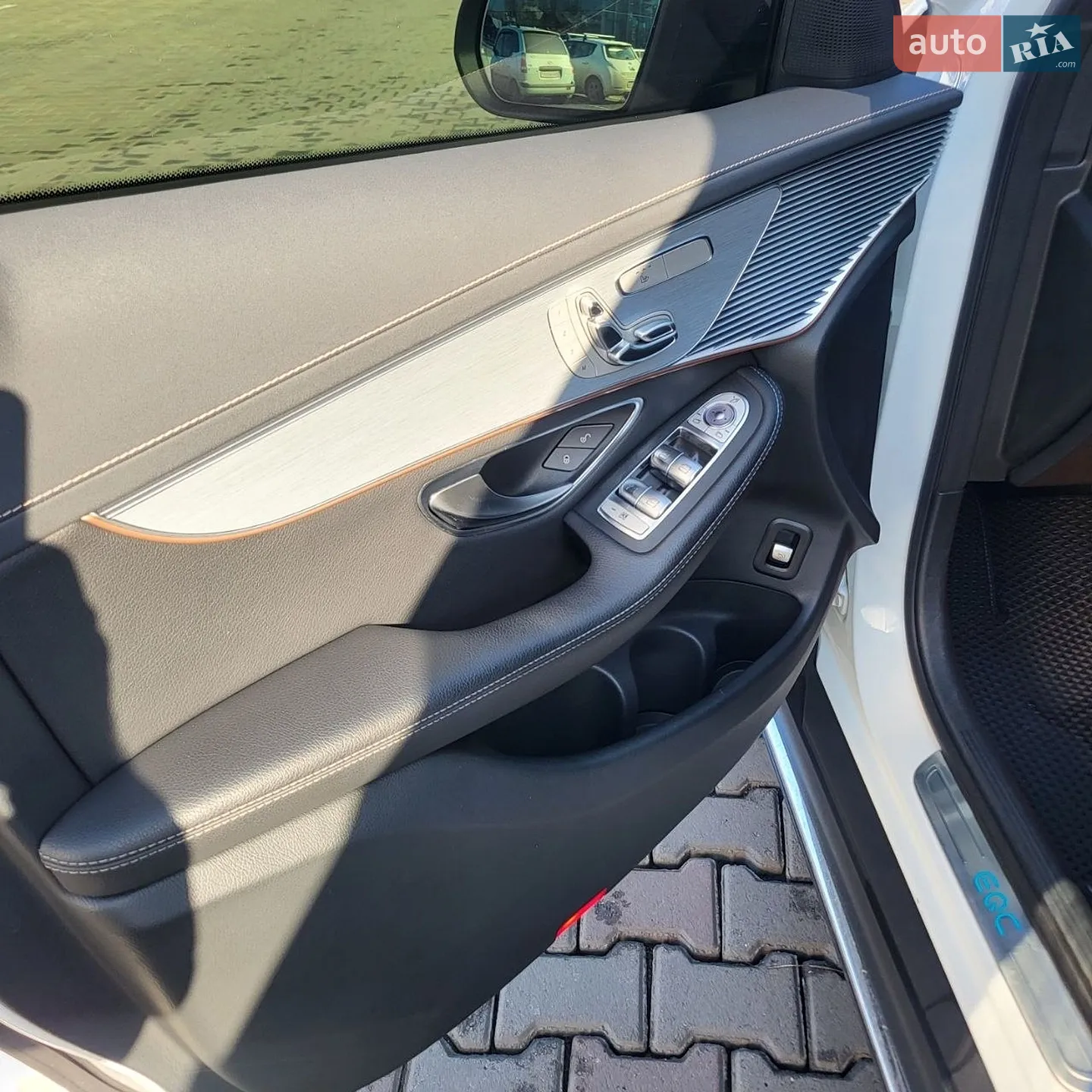 2019 Mercedes-Benz EQC - мініатюра 7