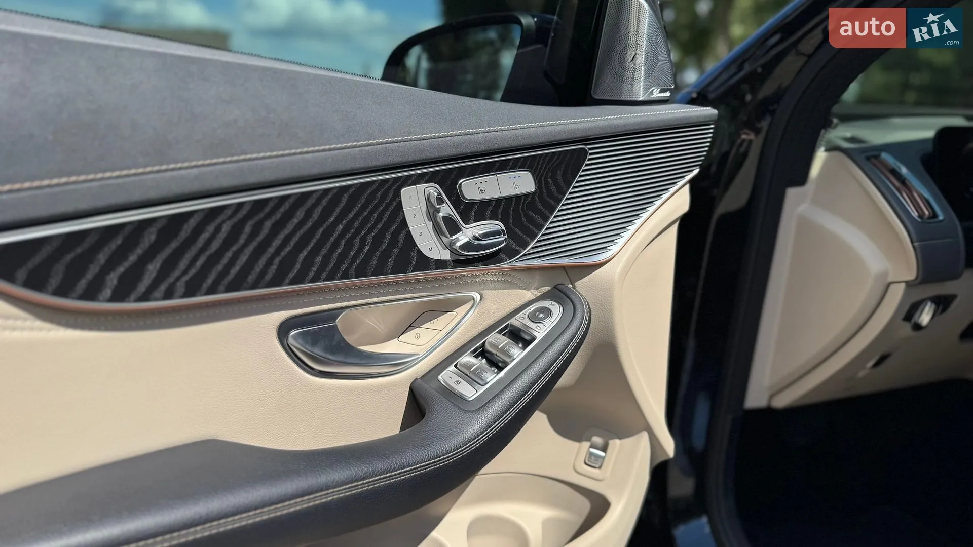 2021 Mercedes-Benz EQC - мініатюра 9