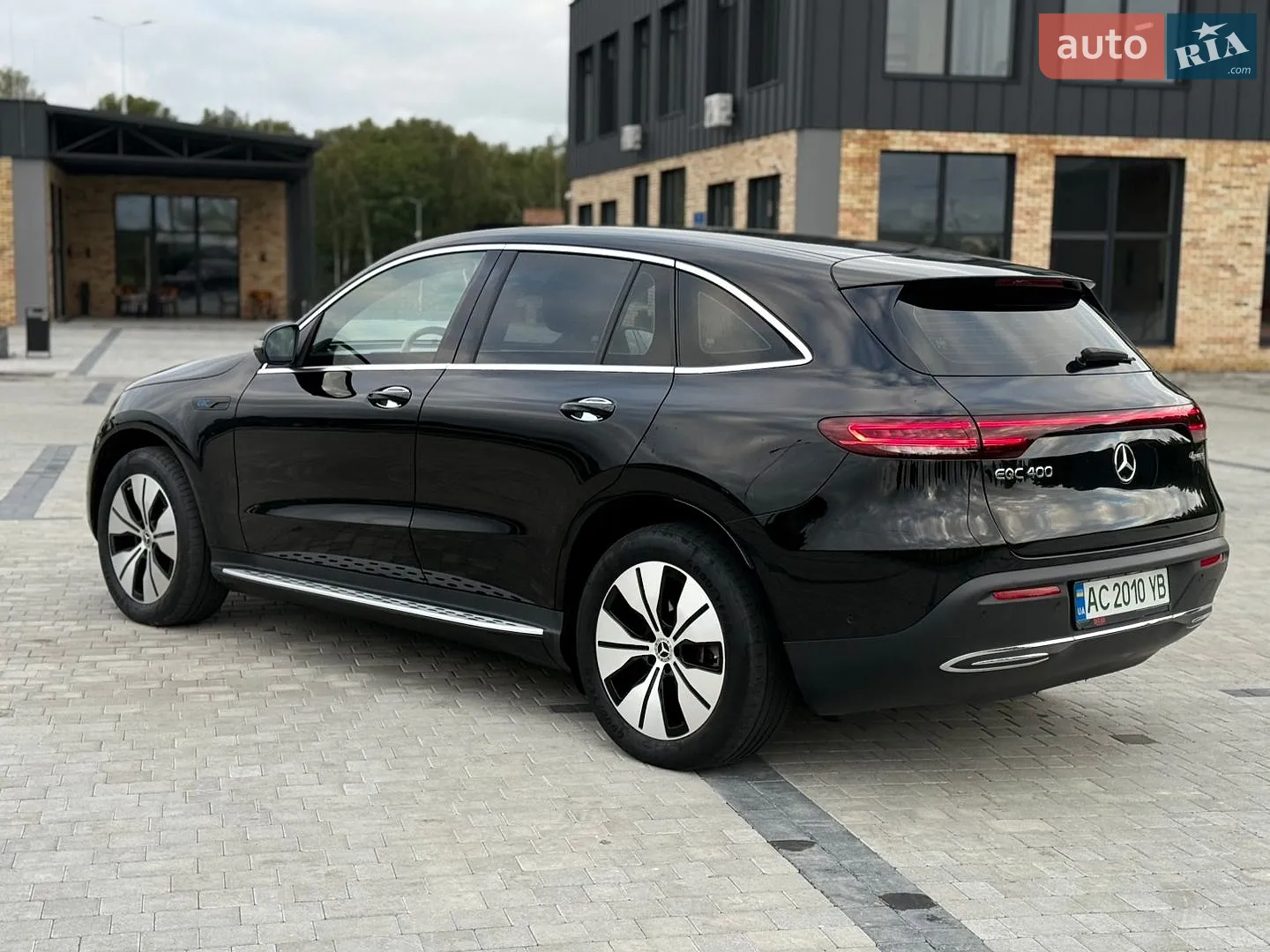 2021 Mercedes-Benz EQC - мініатюра 31