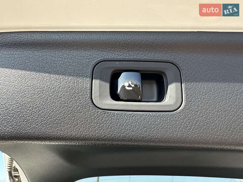 Внедорожник / Кроссовер Mercedes-Benz EQE SUV 2024 в Ивано-Франковске фото 27 Внедорожник / Кроссовер Mercedes-Benz EQE SUV 2024 в Ивано-Франковске