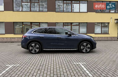 Позашляховик / Кросовер Mercedes-Benz EQE SUV 2024 в 