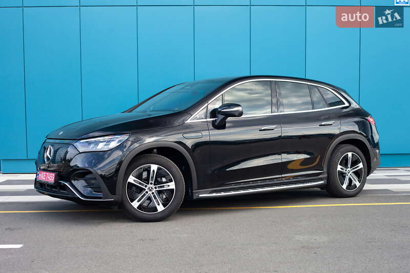 Mercedes-Benz EQE SUV 2024