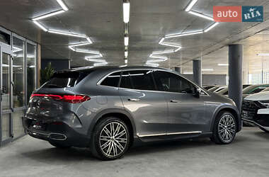 Позашляховик / Кросовер Mercedes-Benz EQE SUV 2023 в 