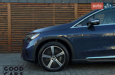Позашляховик / Кросовер Mercedes-Benz EQE SUV 2023 в  фото 10 Позашляховик / Кросовер Mercedes-Benz EQE SUV 2023 в