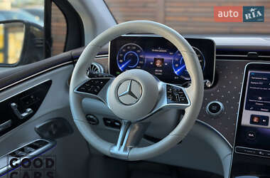 Позашляховик / Кросовер Mercedes-Benz EQE SUV 2023 в  фото 27 Позашляховик / Кросовер Mercedes-Benz EQE SUV 2023 в