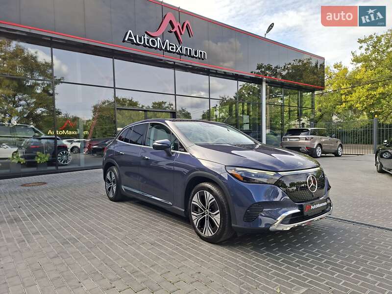 Mercedes-Benz EQE SUV 2023