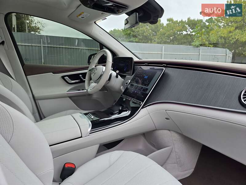 Позашляховик / Кросовер Mercedes-Benz EQE SUV 2023 в Одесі фото 42 Позашляховик / Кросовер Mercedes-Benz EQE SUV 2023 в Одесі
