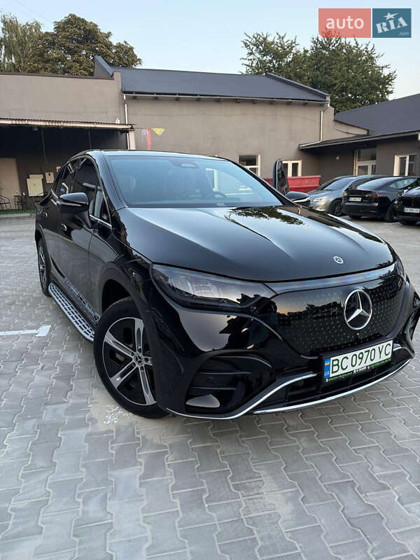 Mercedes-Benz EQE SUV 2024