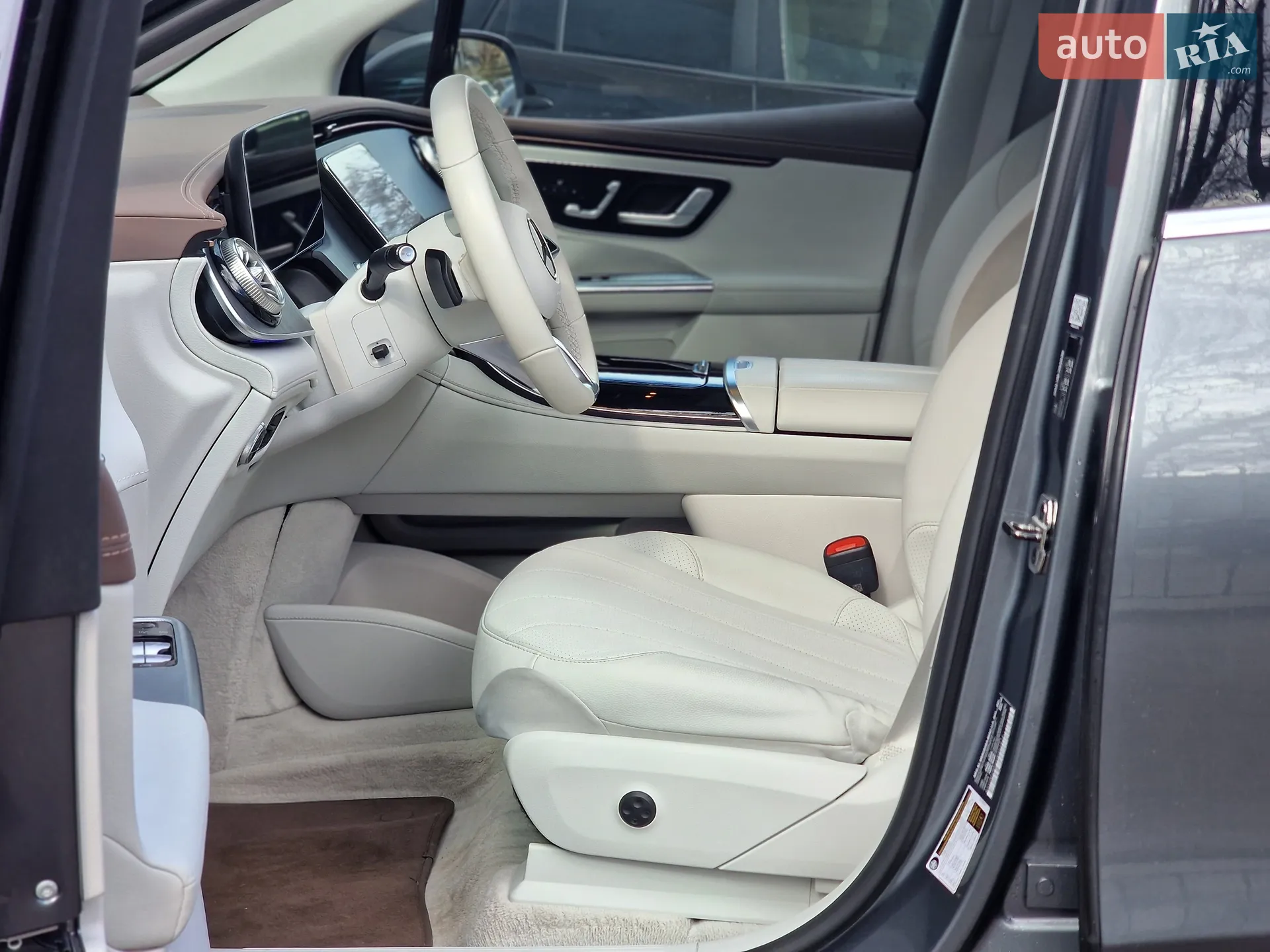 2023 Mercedes-Benz EQE - мініатюра 40