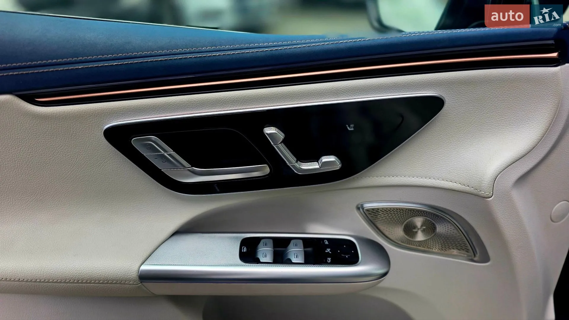 2023 Mercedes-Benz EQE - мініатюра 15